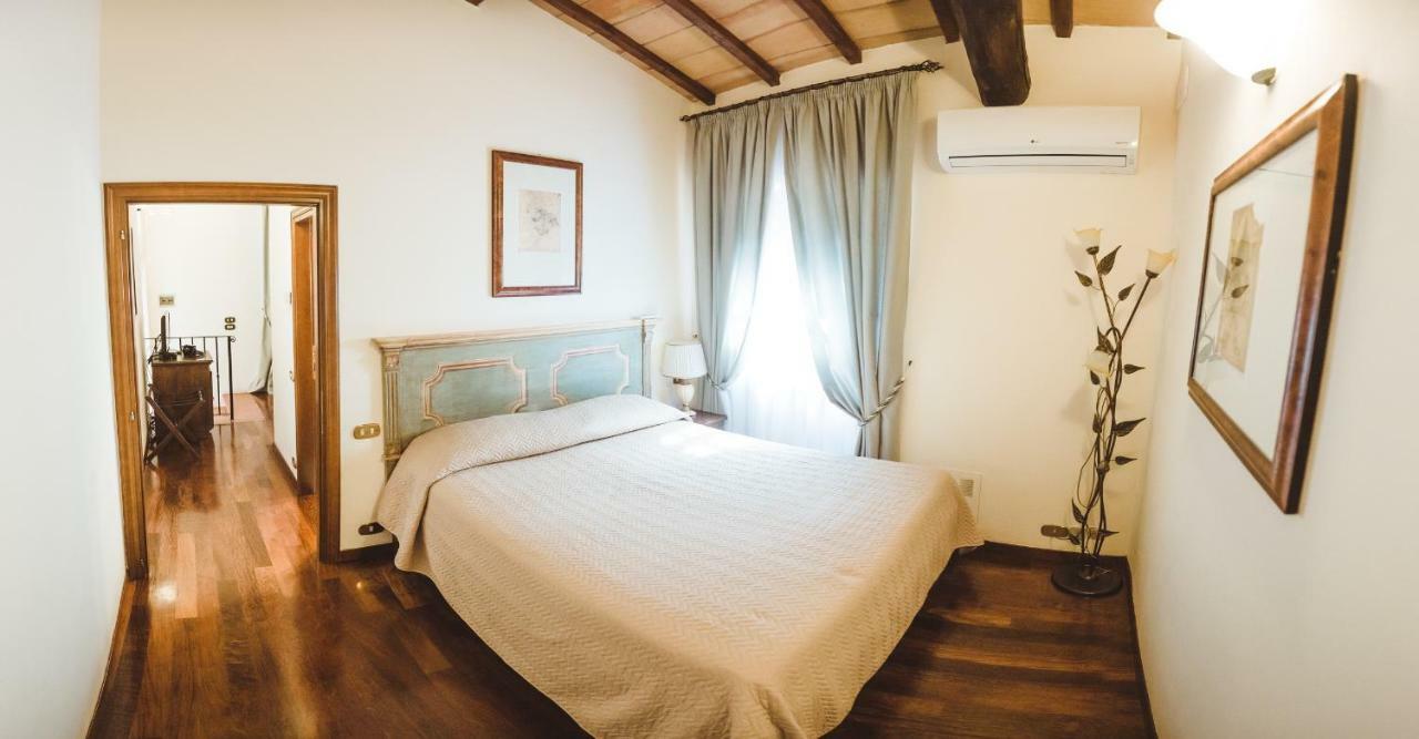 Agriturismo Le Anfore Sarteano Exterior foto